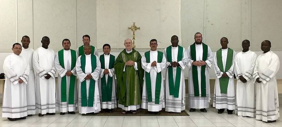 Un misionero valenciano en Angola pide ayuda para terminar un seminario