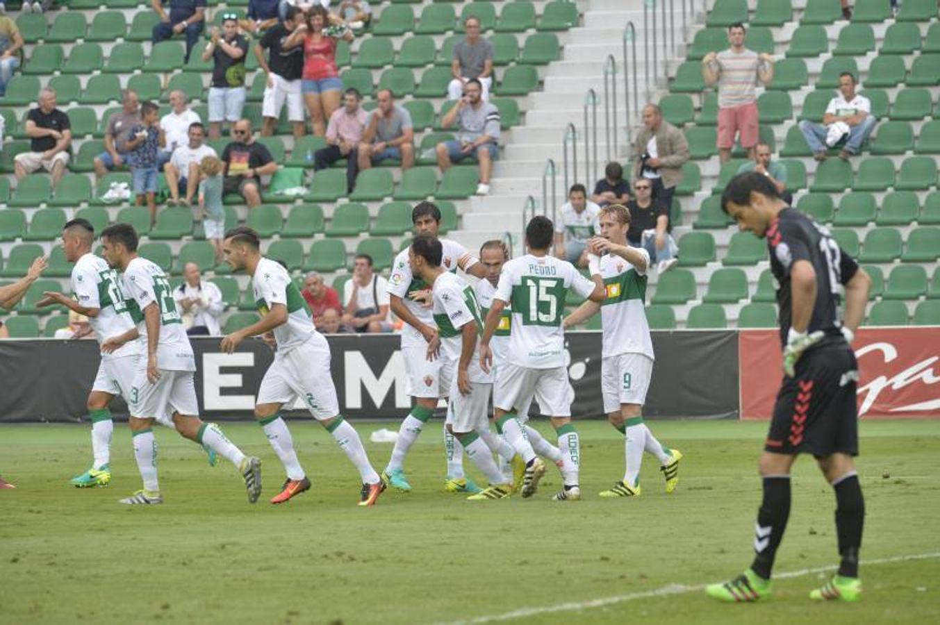 Las mejores imágenes del Elche - Nástic (4-4)