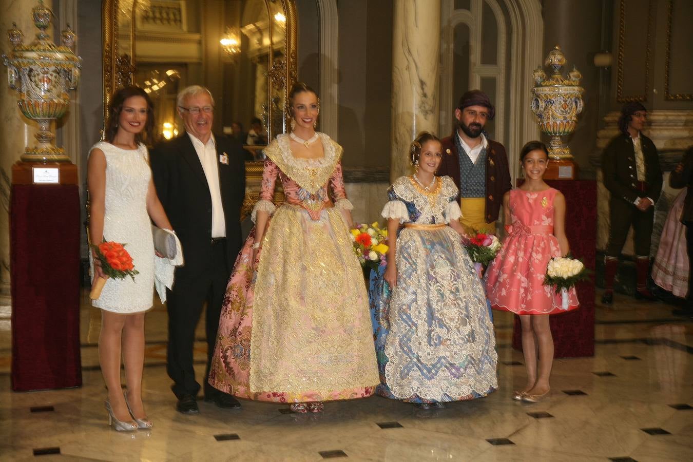 Fotos de la proclamación de Raquel Alario y Clara Parejo como falleras mayores de Valencia 2017