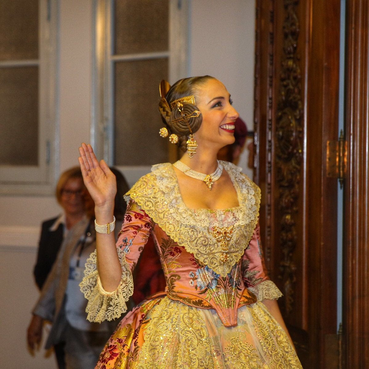 Fotos de la proclamación de Raquel Alario y Clara Parejo como falleras mayores de Valencia 2017