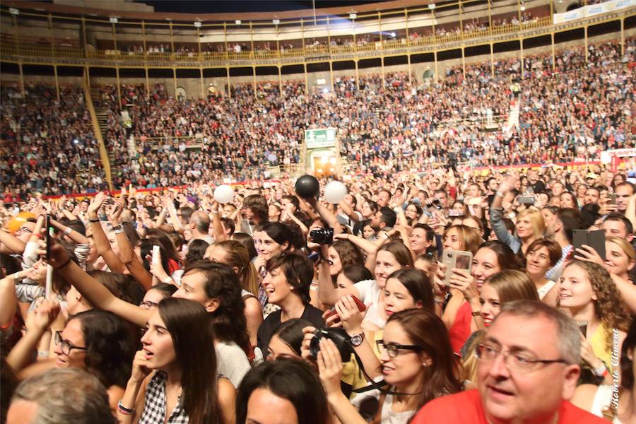 Concierto de Malú en la Plaza de Toros de Alicante