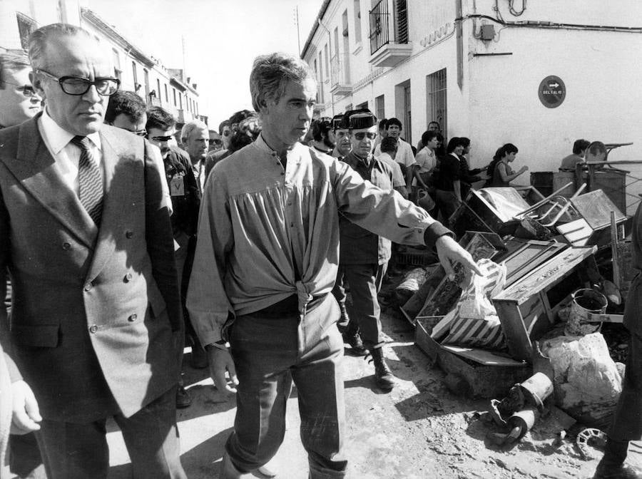 Fotos de la pantanada de Tous de 1982