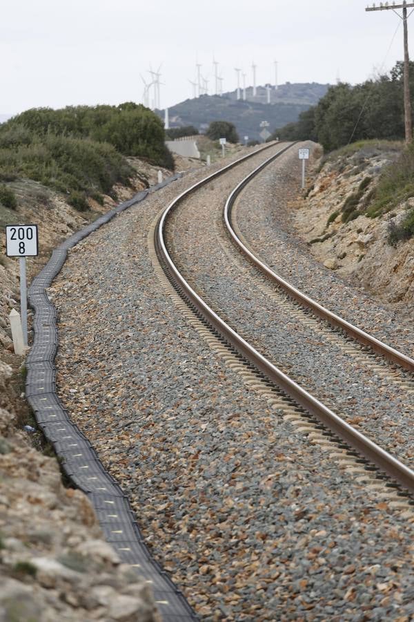 Fotos de la línea de tren Valencia-Zaragoza