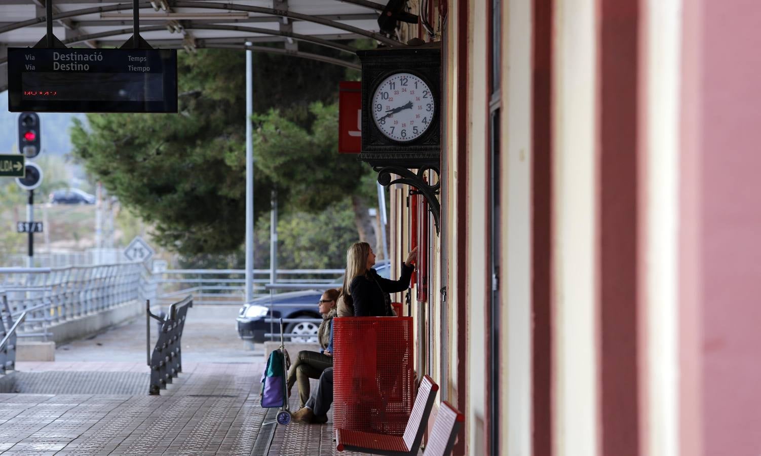 Fotos de la línea de tren Valencia-Zaragoza