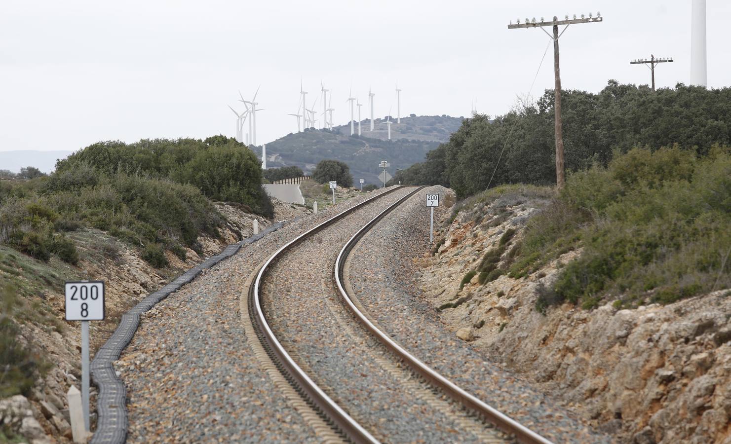 Fotos de la línea de tren Valencia-Zaragoza