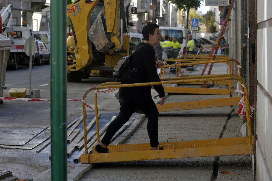 Actuación para el arreglo de aceras en Elche