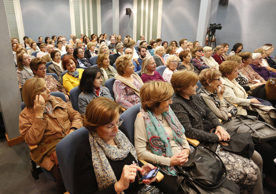 Fotos del Aula LAS PROVINCIAS con Carmen Posadas