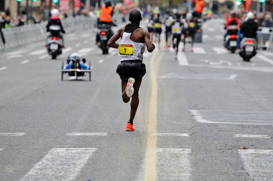 Fotos del Maratón de Valencia 2016 (IV)