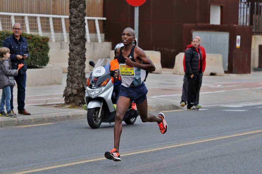 Fotos del Maratón de Valencia 2016 (IV)