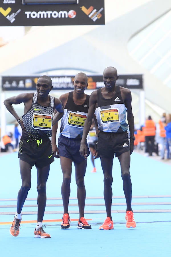 Fotos del Maratón de Valencia 2016 (V)