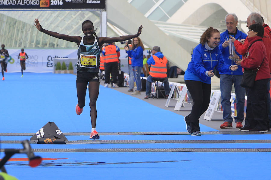 Fotos del Maratón de Valencia 2016 (V)