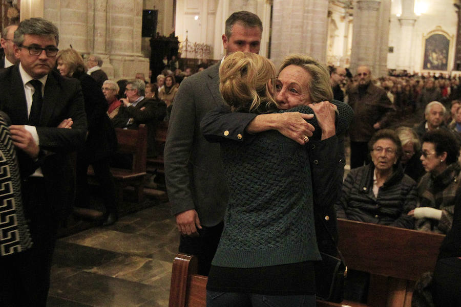 Fotos de la misa por Rita Barberá en la Catedral de Valencia