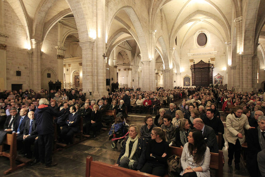 Fotos de la misa por Rita Barberá en la Catedral de Valencia