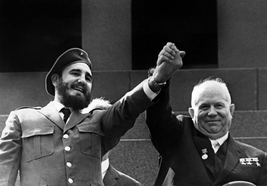 Nikita Khrushchev junto a Fidel Castro en una imagen de 1960.