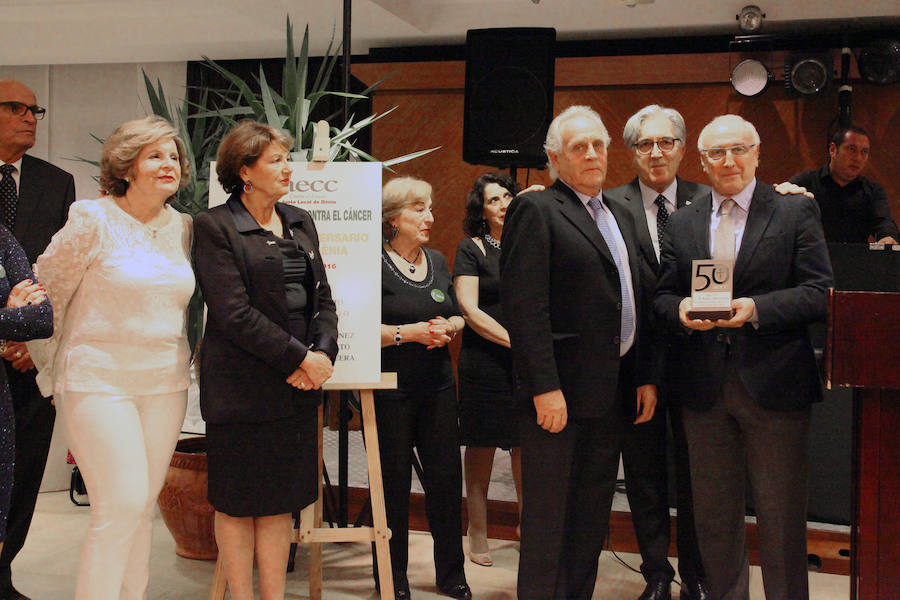 Fotos de la gala del 50 aniversario de Aecc de Dénia