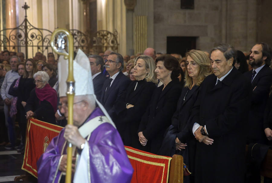 Fotos de la misa funeral por Rita Barberá