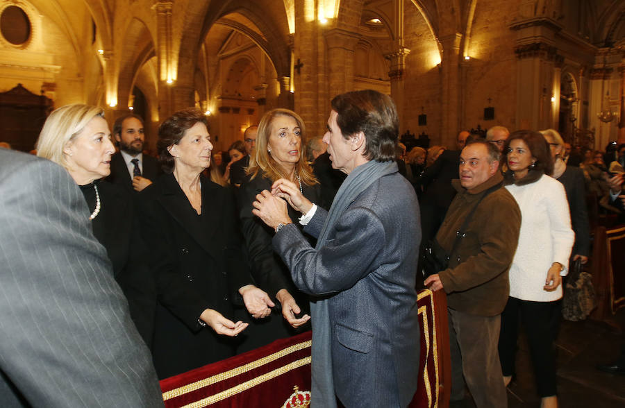 Fotos de la misa funeral por Rita Barberá