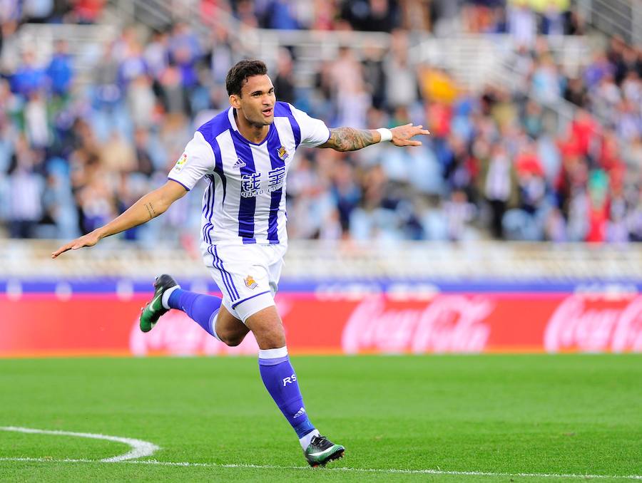 Las imágenes del partido entre la Real Sociedad y el Valencia