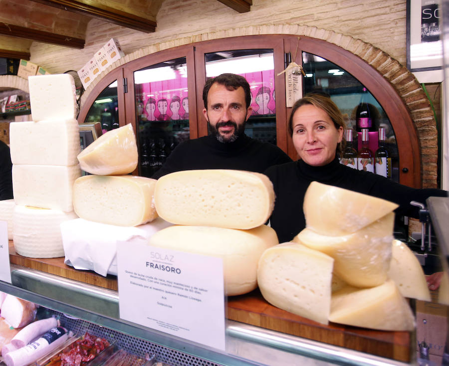 Fotos de los vendedores históricos del Mercado Central de Valencia