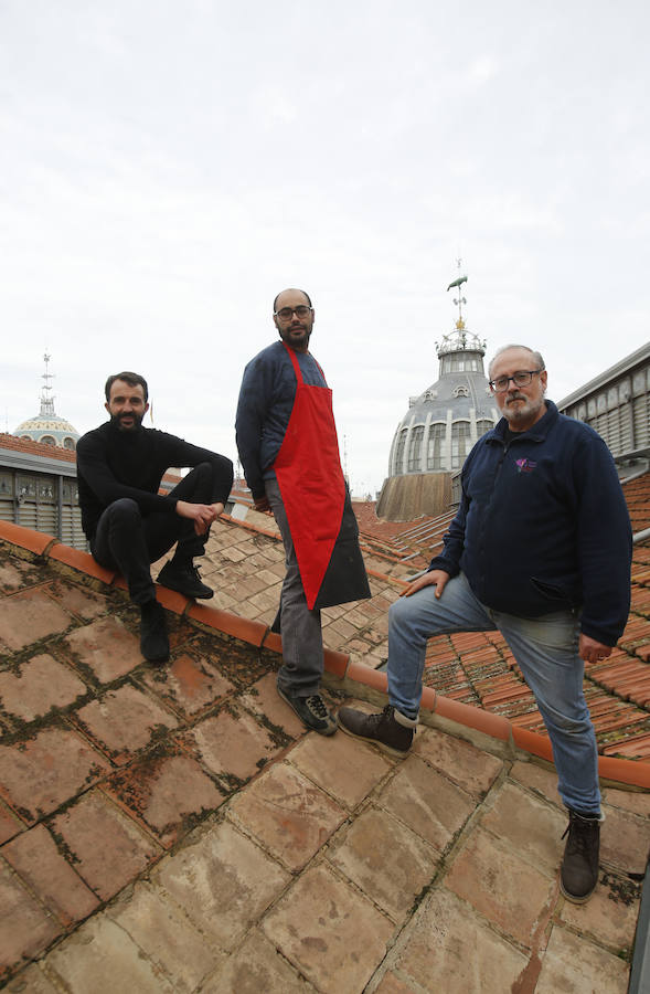 Fotos de los vendedores históricos del Mercado Central de Valencia
