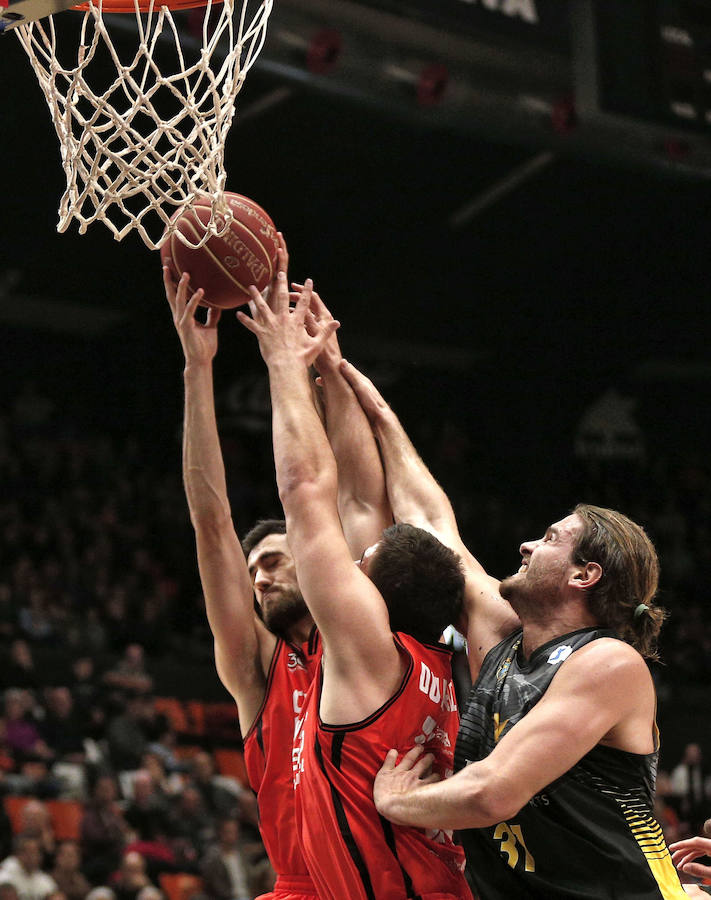 Imágenes de la victoria del Valencia Basket ante el Iberostar Tenerife