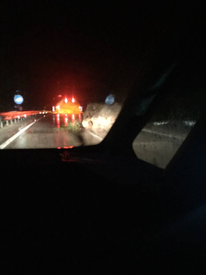 Una roca en la AP-7. 