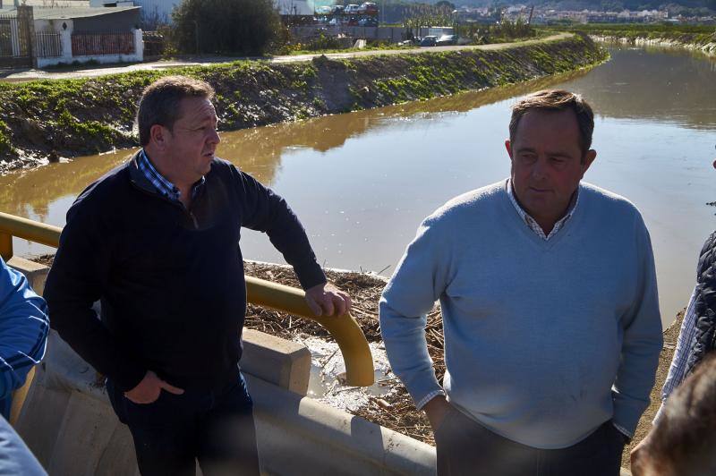 Vecinos muestran los daños del temporal en Molins