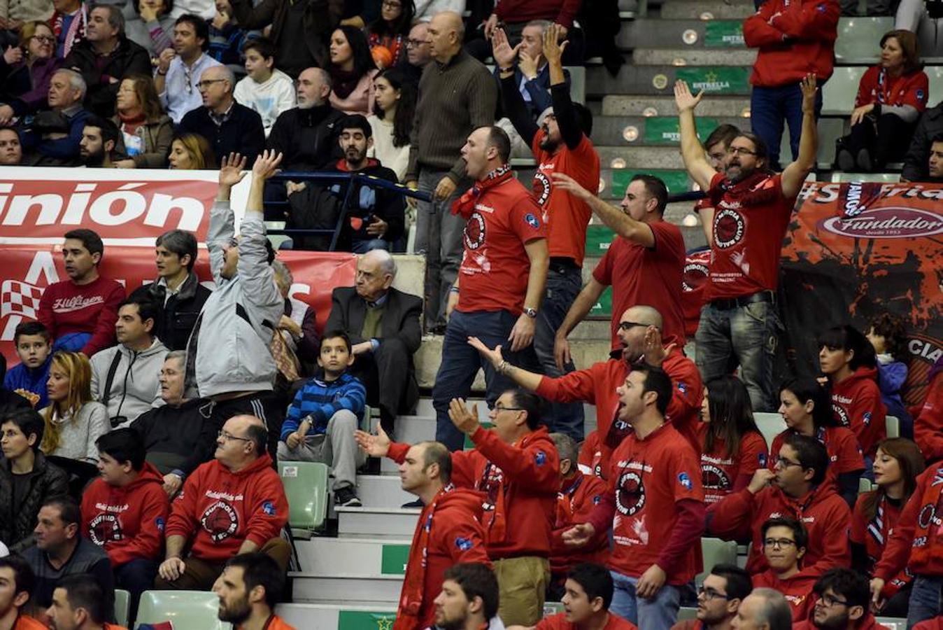 Fotos del partido disputado entre UCAM Murcia y Valencia Basket