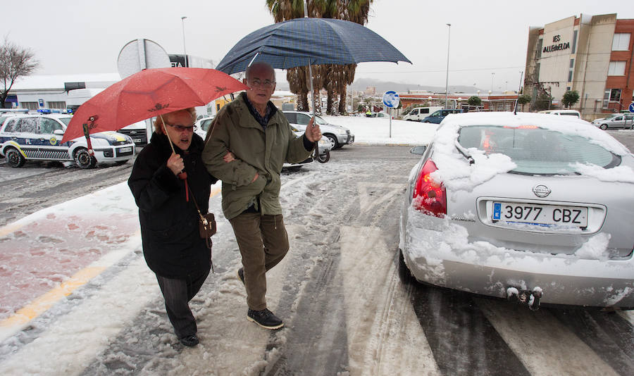 Intensas nevadas en los pueblos del interior