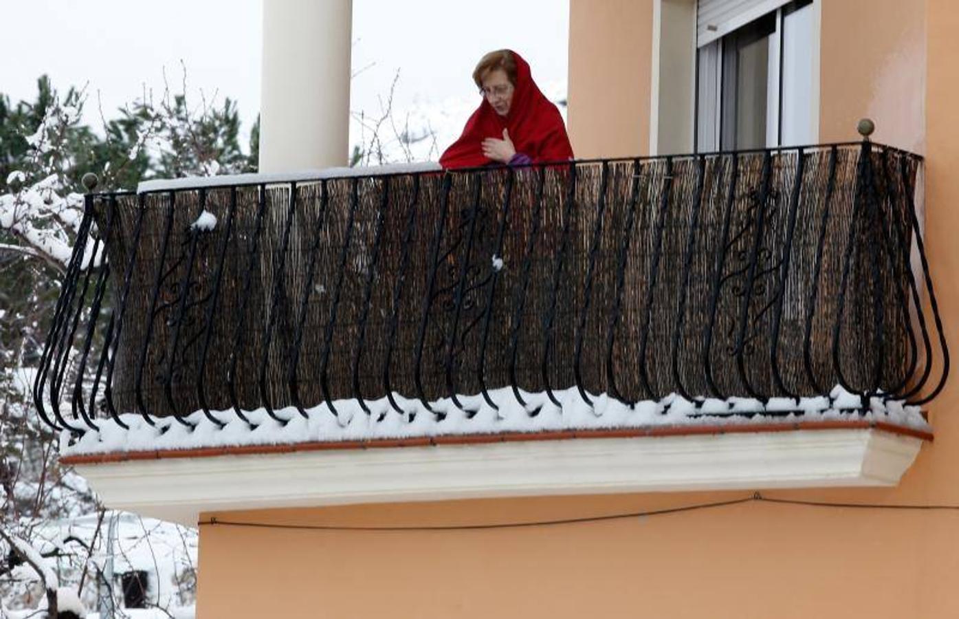 Carreteras con nieve en la Comunitat por el temporal de frío