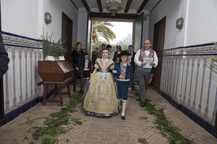 Fotos de la presentación de Mabel Pérez-Manglano, fallera mayor infantil de la Falla Convento Jerusalén