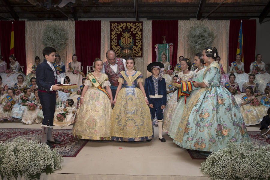 Fotos de la presentación de Mabel Pérez-Manglano, fallera mayor infantil de la Falla Convento Jerusalén