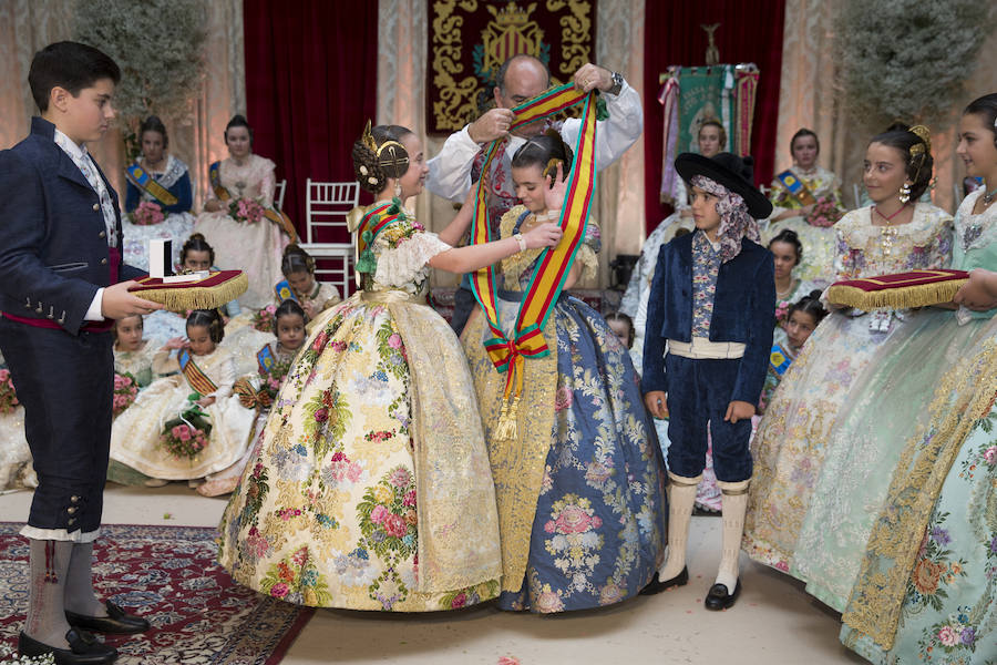 Fotos de la presentación de Mabel Pérez-Manglano, fallera mayor infantil de la Falla Convento Jerusalén