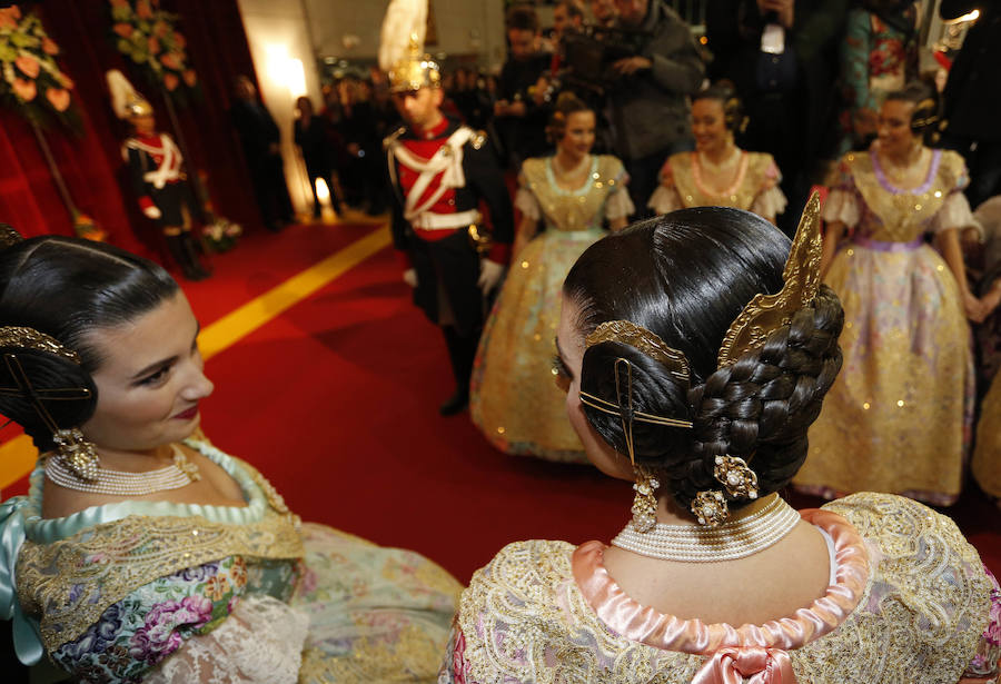 Fotos de la exaltación de la fallera mayor de Valencia, Raquel Alario