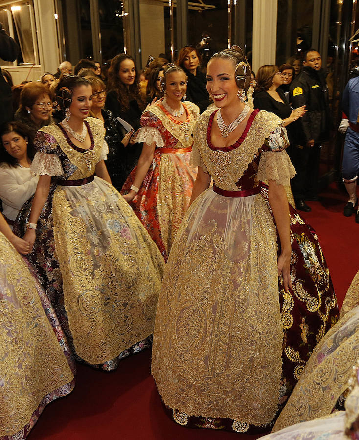 Fotos de la exaltación de la fallera mayor de Valencia, Raquel Alario