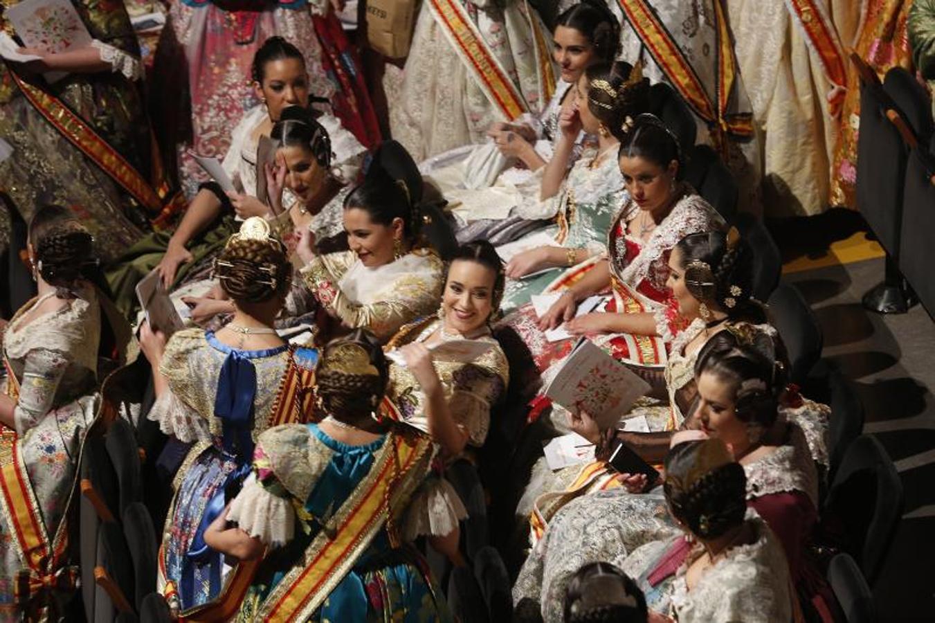 Fotos de la exaltación de la fallera mayor de Valencia, Raquel Alario