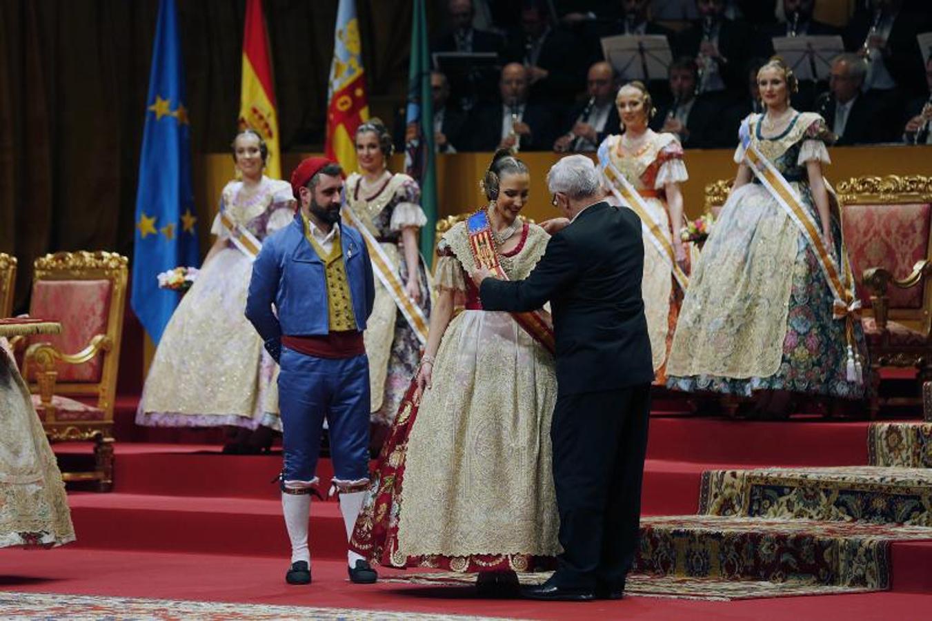 Fotos de la exaltación de la fallera mayor de Valencia, Raquel Alario