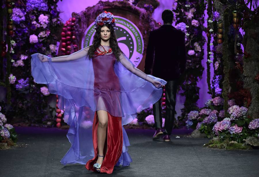 Desfile de Francis Montesinos y Juan Vidal en la Mercedes-Benz Fashion Week Madrid