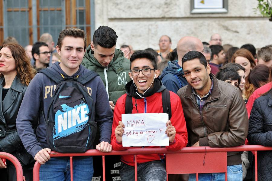 Fotos de Fallas del 28 de febrero, diseñada por un aficionado