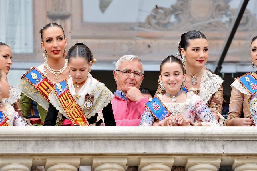 Fotos de Fallas del 28 de febrero, diseñada por un aficionado