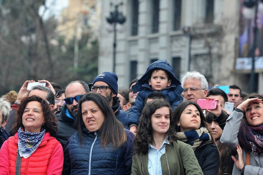 Fotos de la mascletà del 4 de marzo de 2017 a cargo de Pirotecnia Alpujarreña