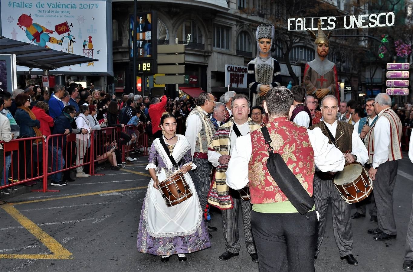 Fotos de la Cabalgata del Patrimonio de la Humanidad de las Fallas 2017