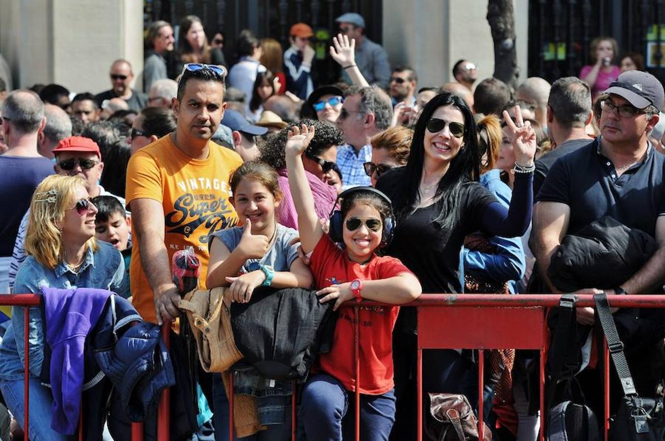 Fotos de la mascletà del domingo 12 de marzo de Pirotecnia Valenciana