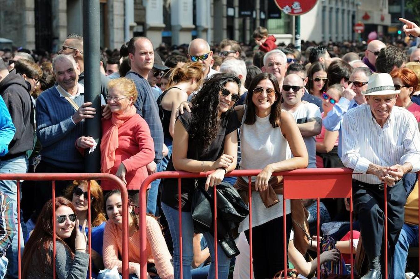 Fotos de la mascletà del domingo 12 de marzo de Pirotecnia Valenciana