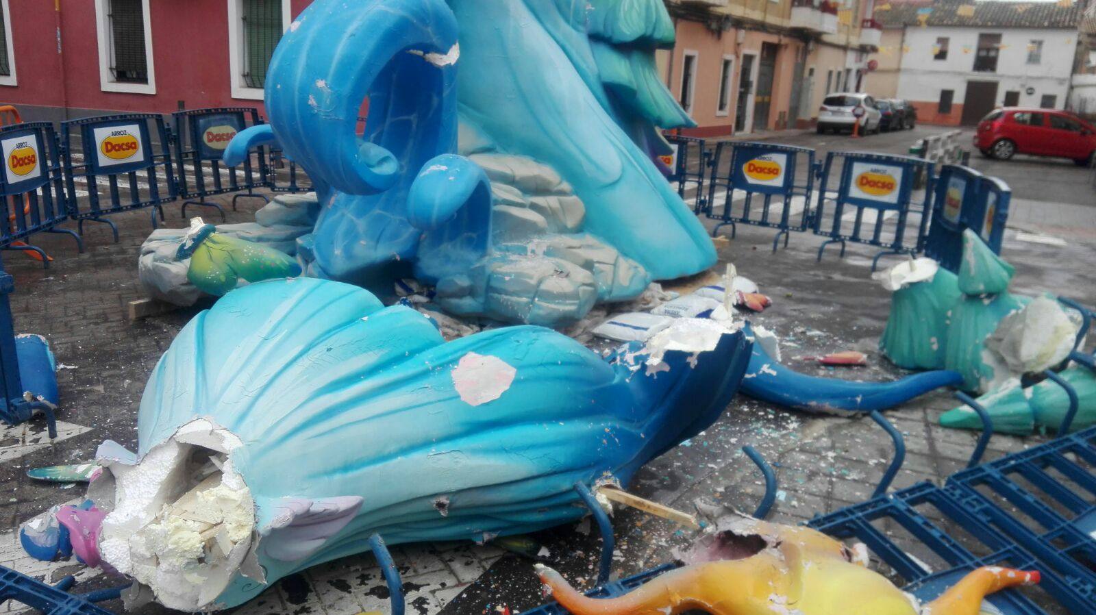 Fotos de los daños de la lluvia y el temporal en las Fallas de Valencia 2017