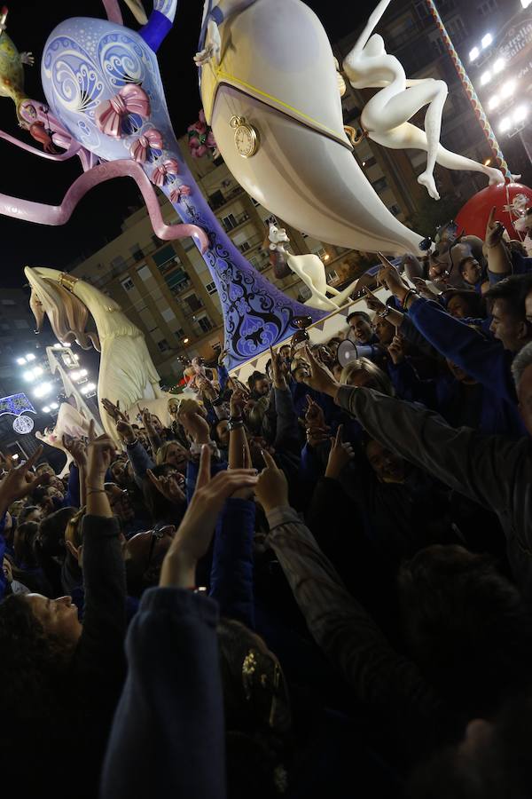 Fotos de la celebración en L&#039;Antiga de Campanar, mejor falla de Especial de 2017