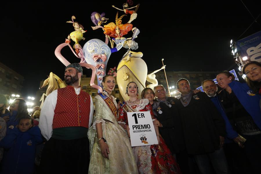 Fotos de la celebración en L&#039;Antiga de Campanar, mejor falla de Especial de 2017