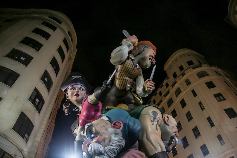 Falla Linterna-Na Robella-Barón de Cárcer Carlos Borrás Cabo