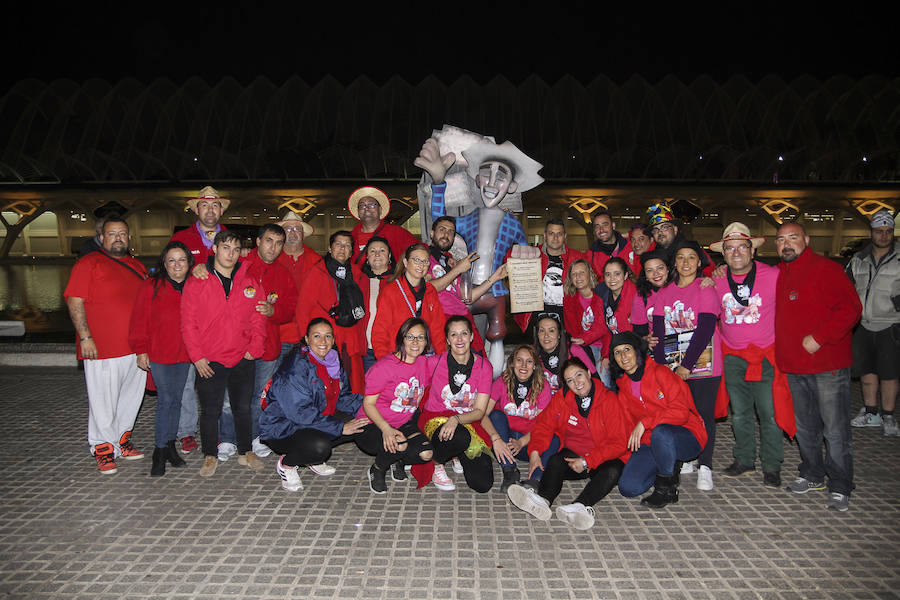 Fotos de la recogida de ninots de la Exposición del Ninot 2017 (II)