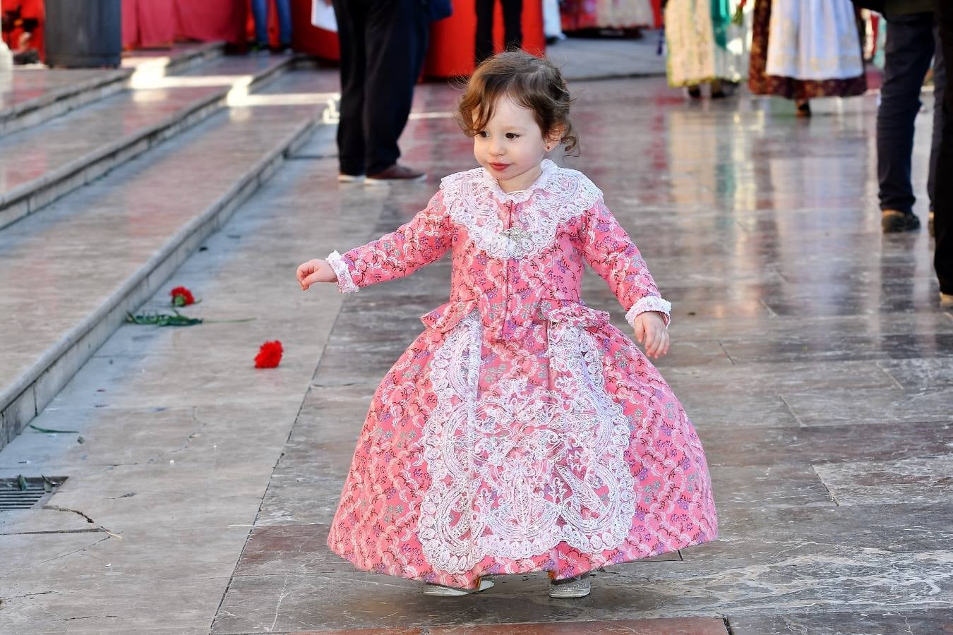 Fotos de la Ofrenda de las Fallas 2017 de hoy viernes (1)